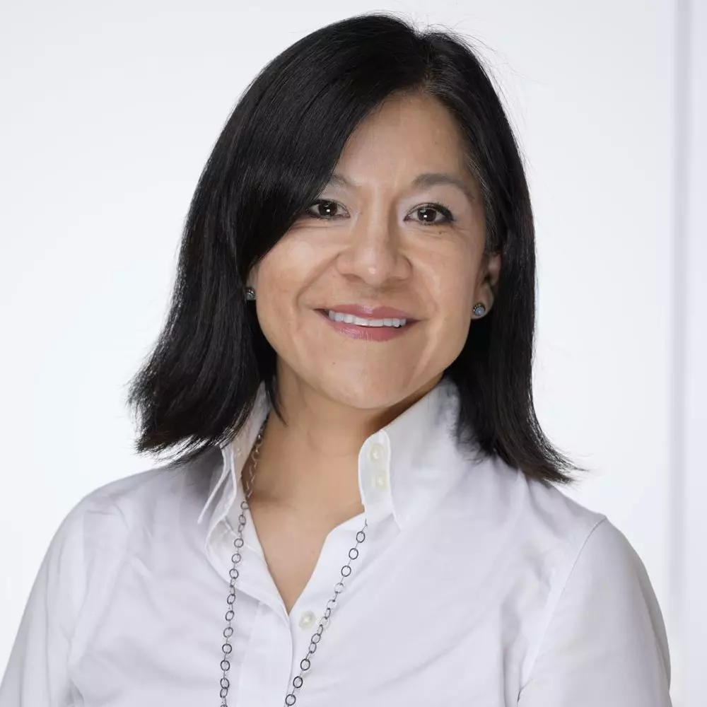 Ruth Guillermina Galván Calderón - Coordinadora de cursos